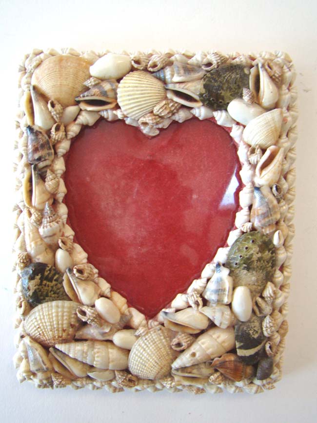 A lovely Shellwork Photo Frame circa 1900